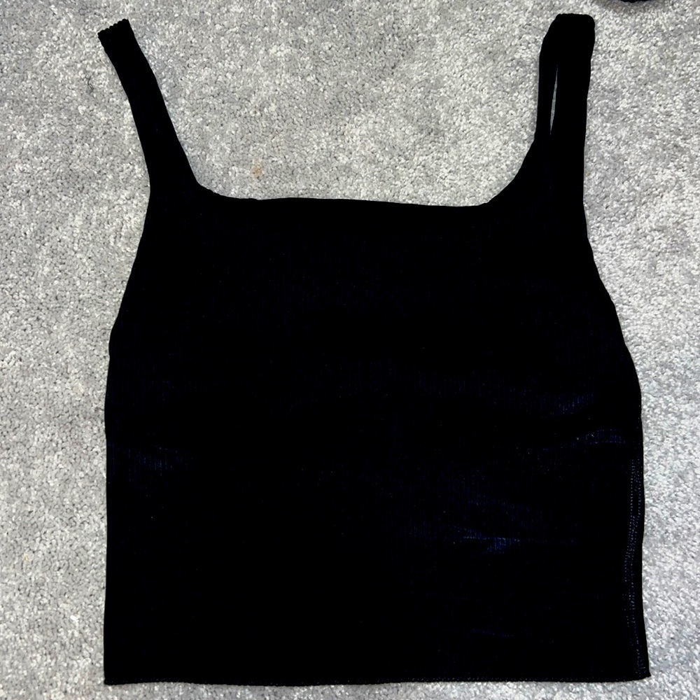Carbon 38 crop top